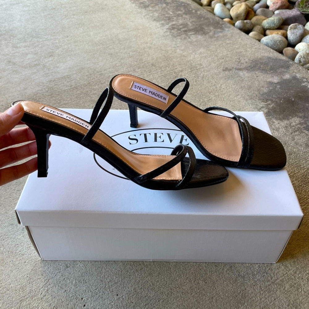 Steve Madden Kitten Heels size 7.5